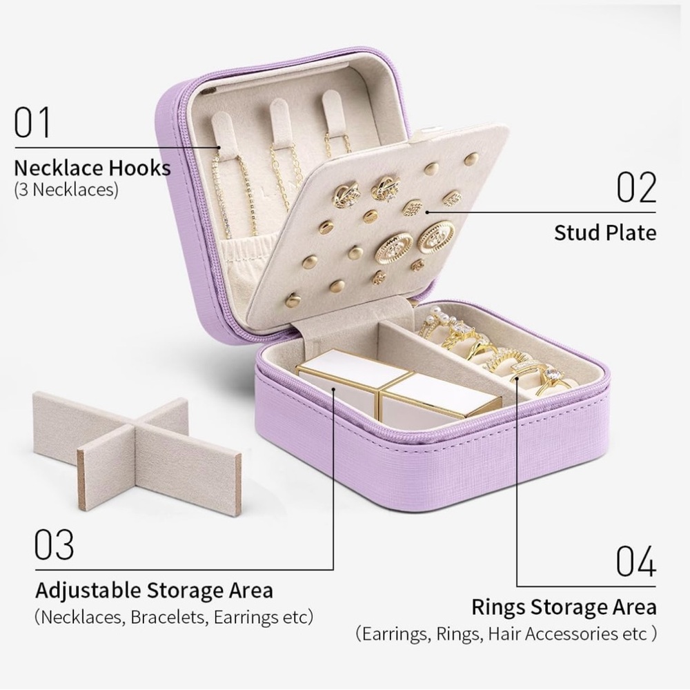 Travel jewelry case